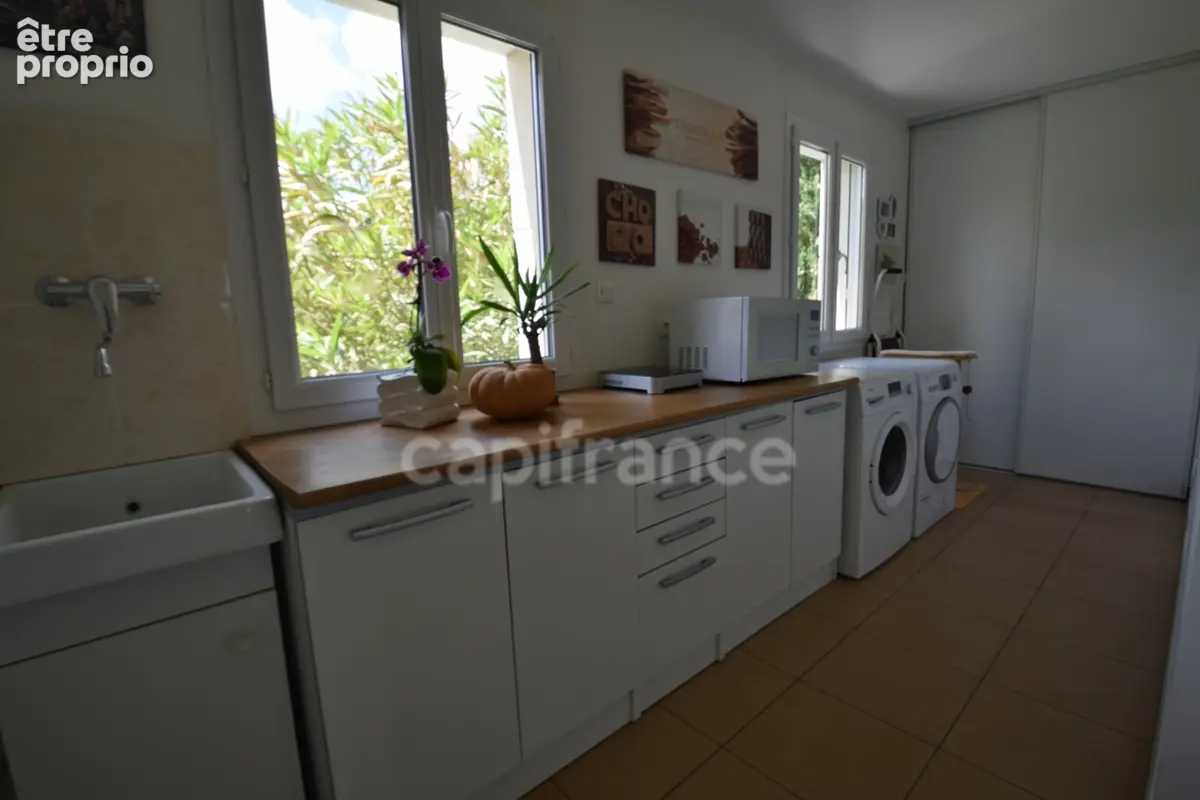 Propriété au calme - 5 chambres - T3 attenant - garage XXL - piscine - à MARMANDE (47) - photo 27