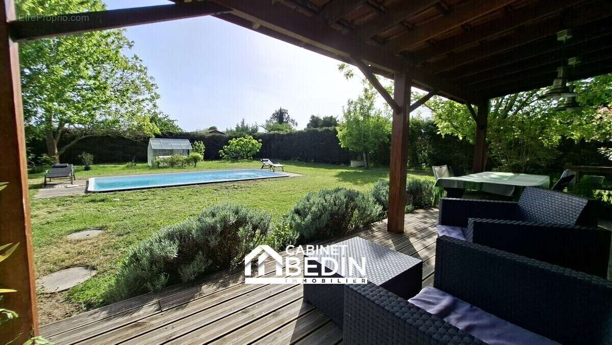 Maison 99 m² à Pugnac  - photo 8