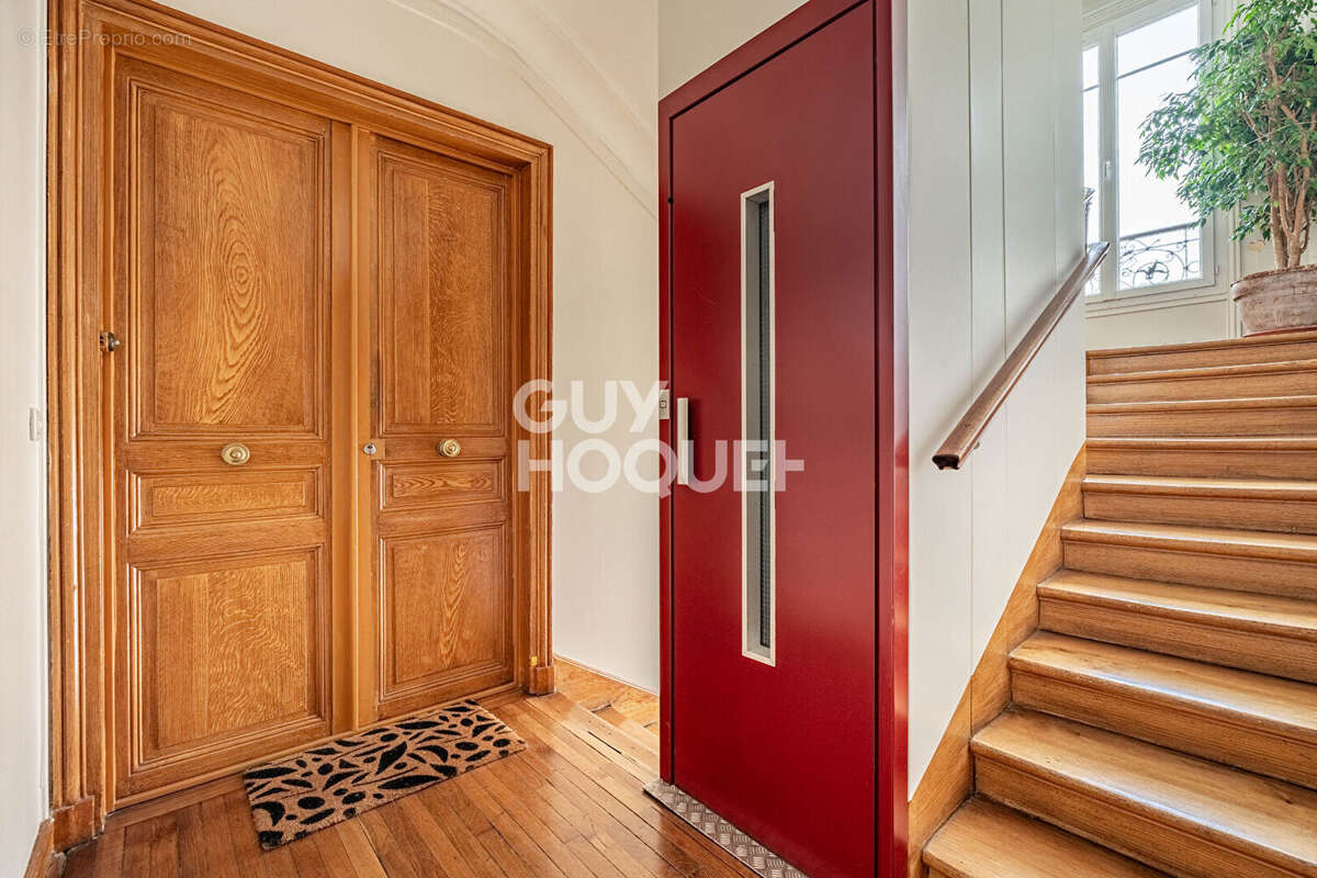 Appartement à ASNIERES-SUR-SEINE