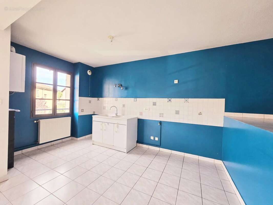 Appartement à ANSE