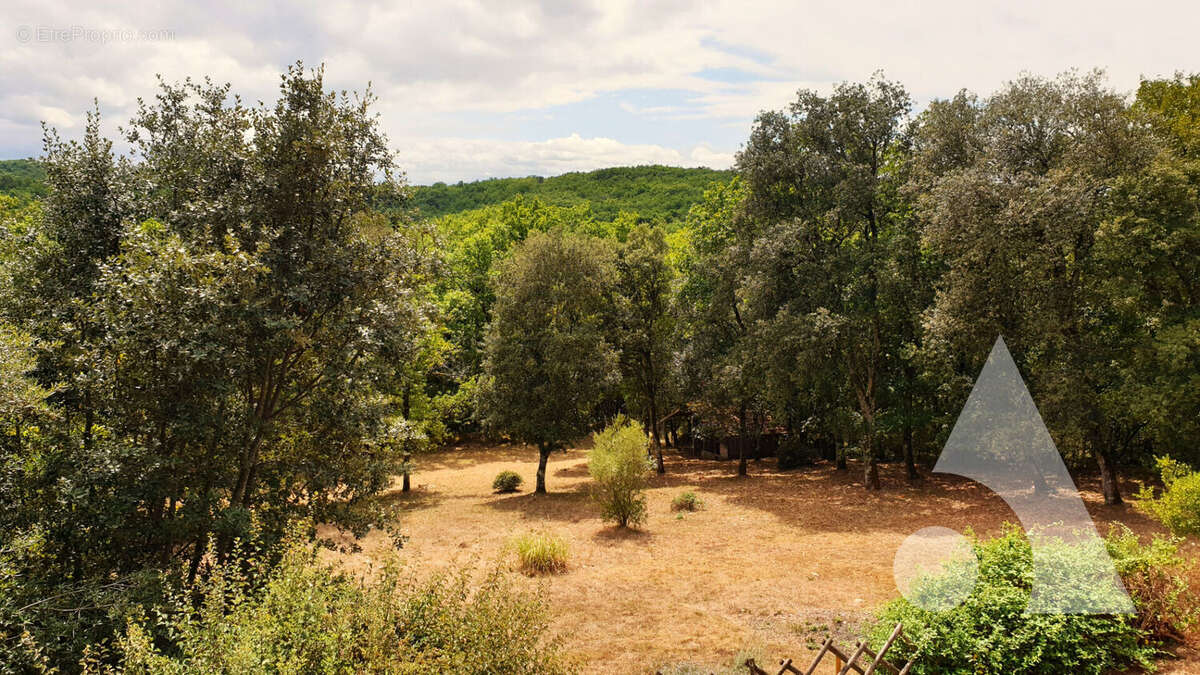 Maison à LES EYZIES-DE-TAYAC-SIREUIL