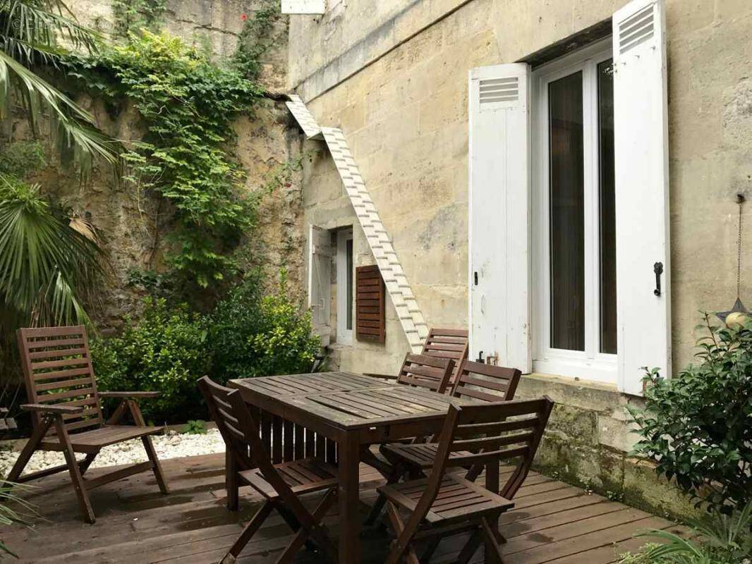 Appartement à PUTEAUX