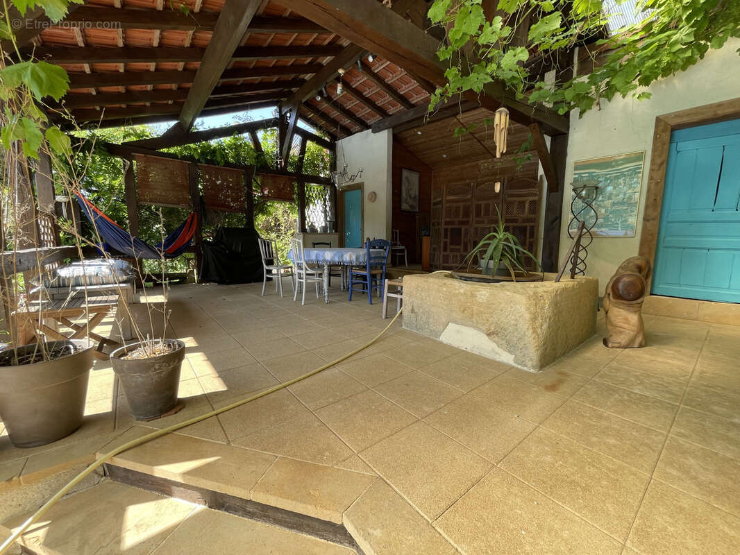 Maison à SANRY-LES-VIGY