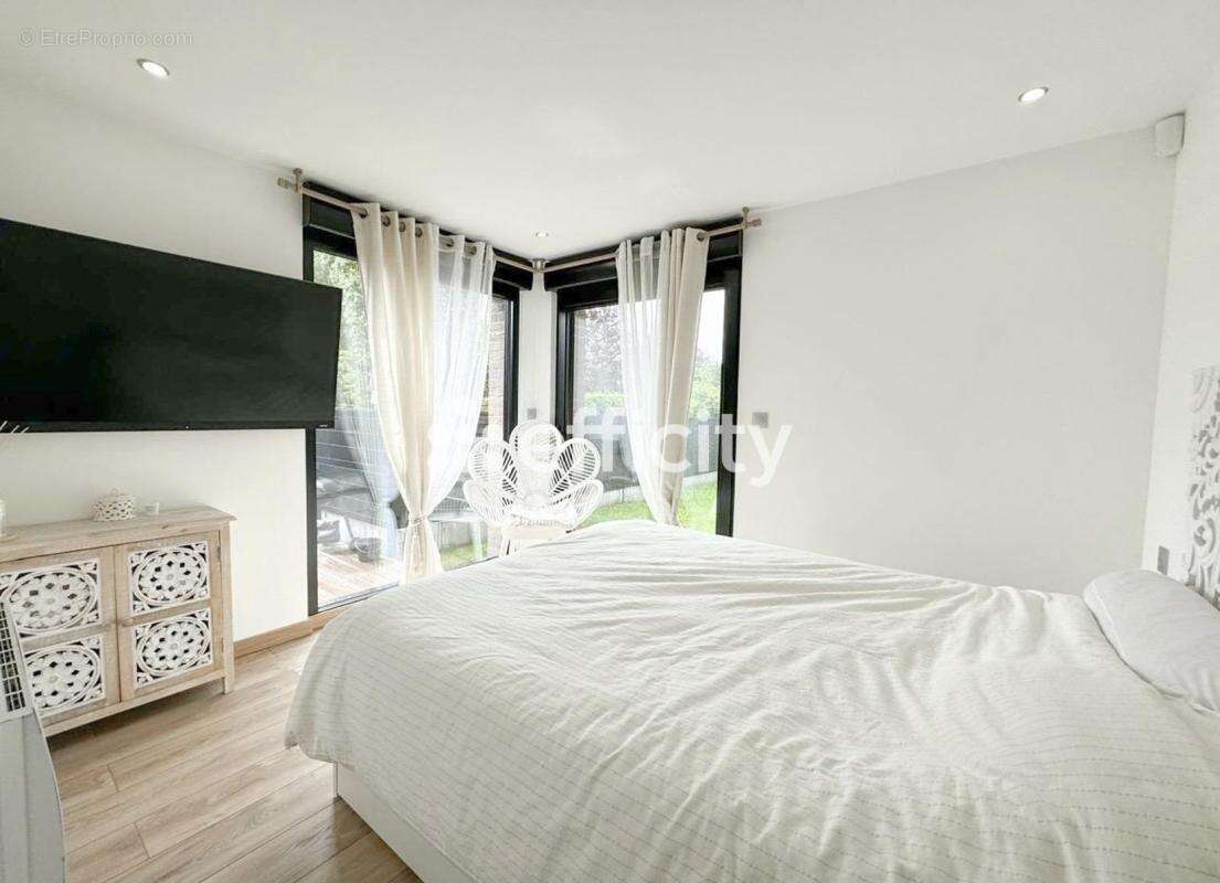 Maison à HENIN-BEAUMONT