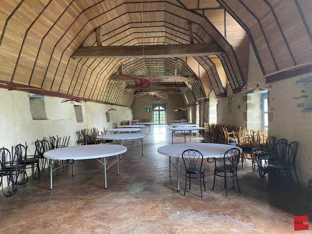 Salle de réception - Autre à HARDANGES