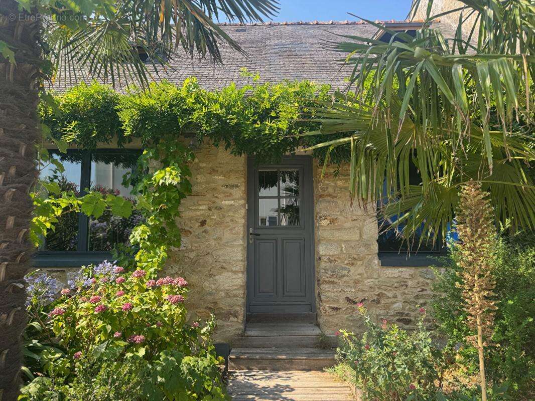 Maison de charme avec vue sur le Golfe du Morbihan - SARZEAU - photo 2