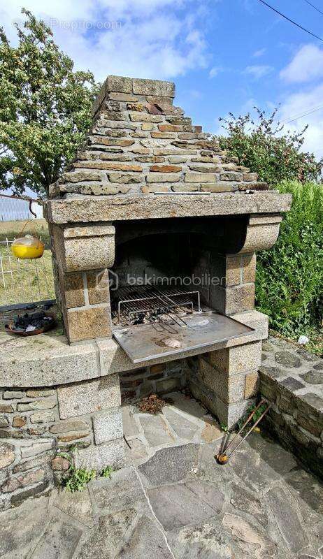 Maison à LANDELLES-ET-COUPIGNY