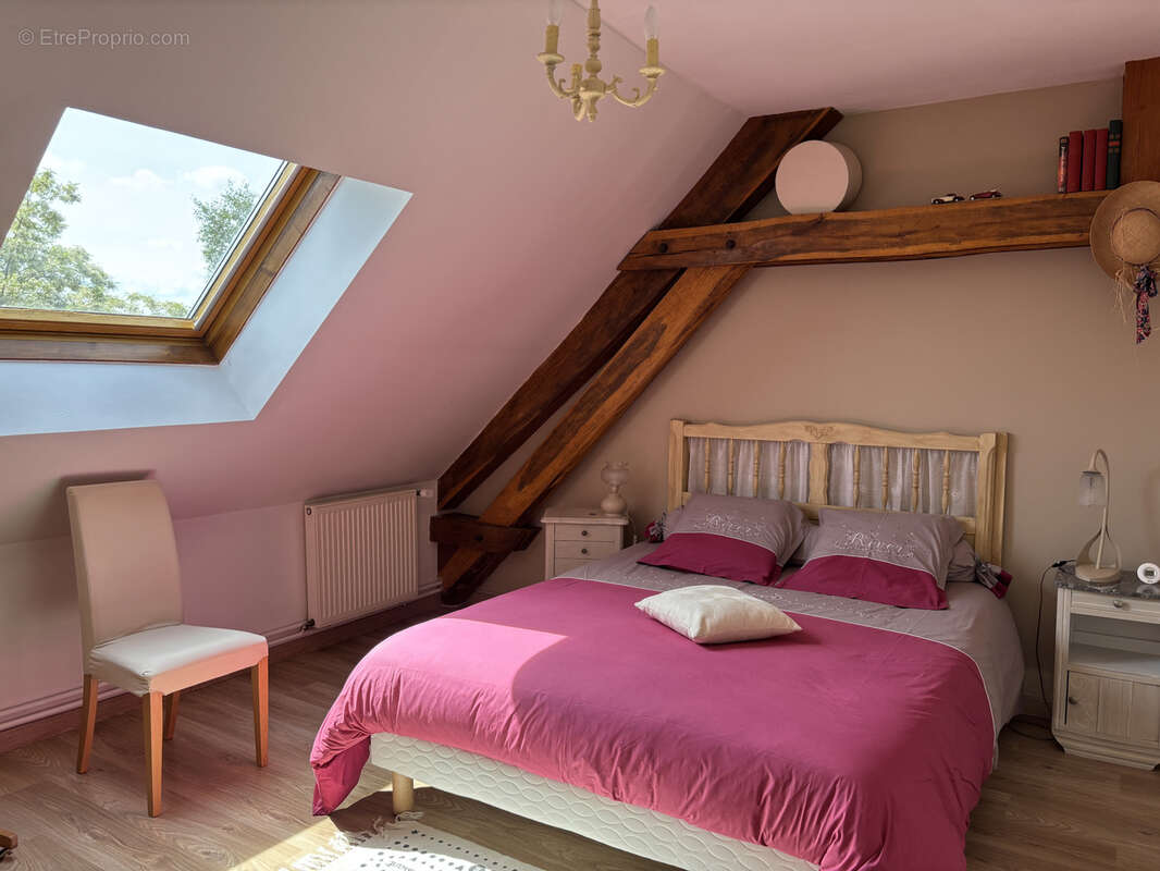 Maison à LE PIN-LA-GARENNE