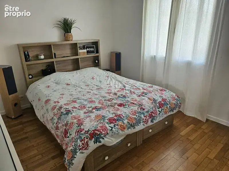 Maison 130 m² à Montrond-Les-Bains  - photo 8