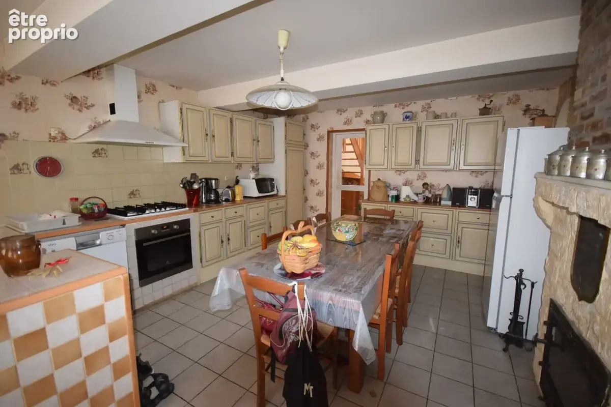 Maison 177 m² à Sennecey-Le-Grand  - photo 4