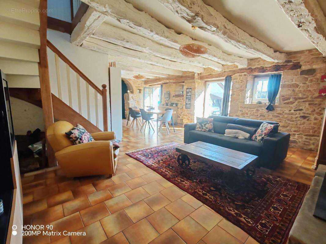 Maison en campagne de 160 m² à ST JUVAT - photo 5