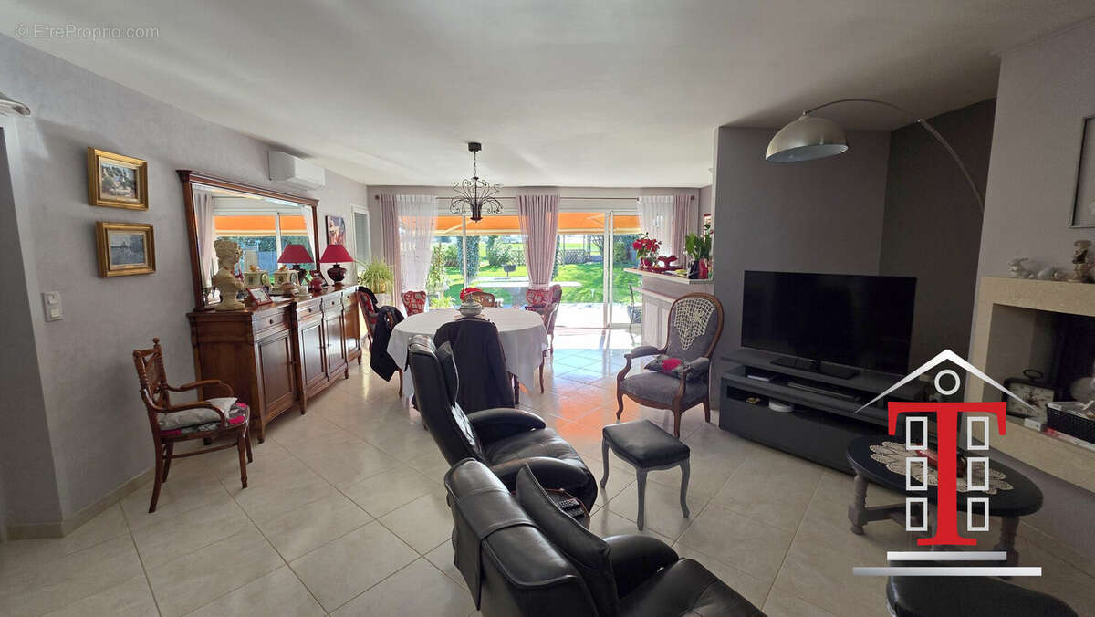 Maison à LE PLESSIS-GRAMMOIRE