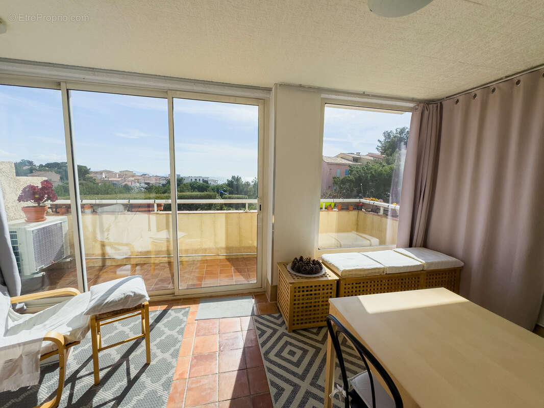 Appartement à SAUSSET-LES-PINS