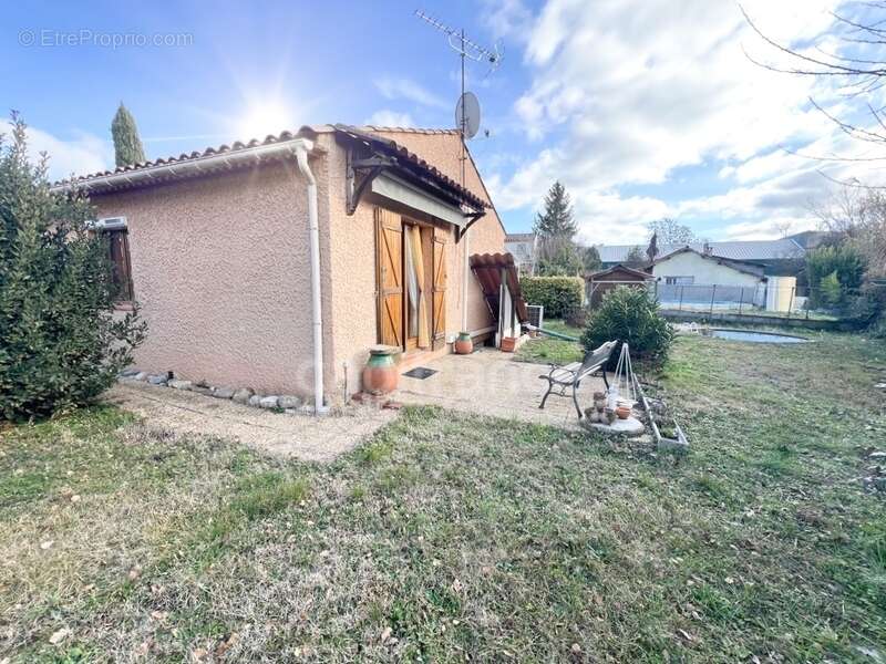 Vente Maison de plain-pied 4 pièces à MANOSQUE (04) - Jardin 740m2, garage, combles aménagés, proche commodités - photo 18