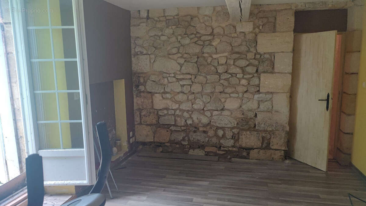 Appartement à SAINTE-EULALIE