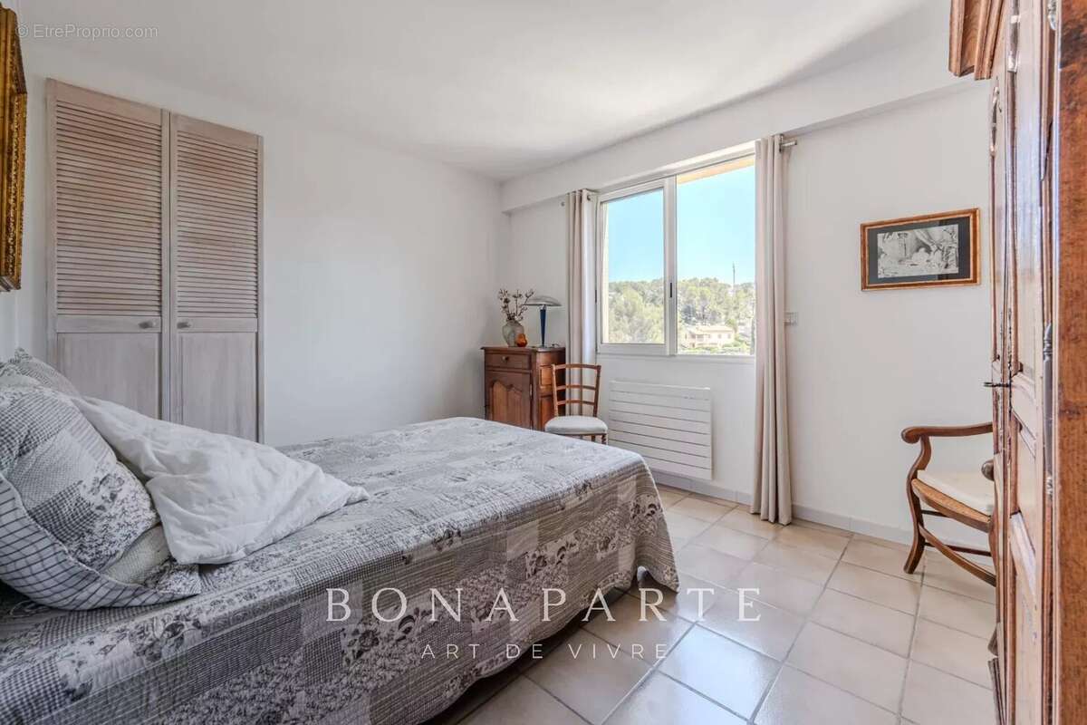 Saint-Clément-de-Rivière – Villa avec piscine et jardin paysager de 2 195 m² à proximité de Montpellier - photo 7