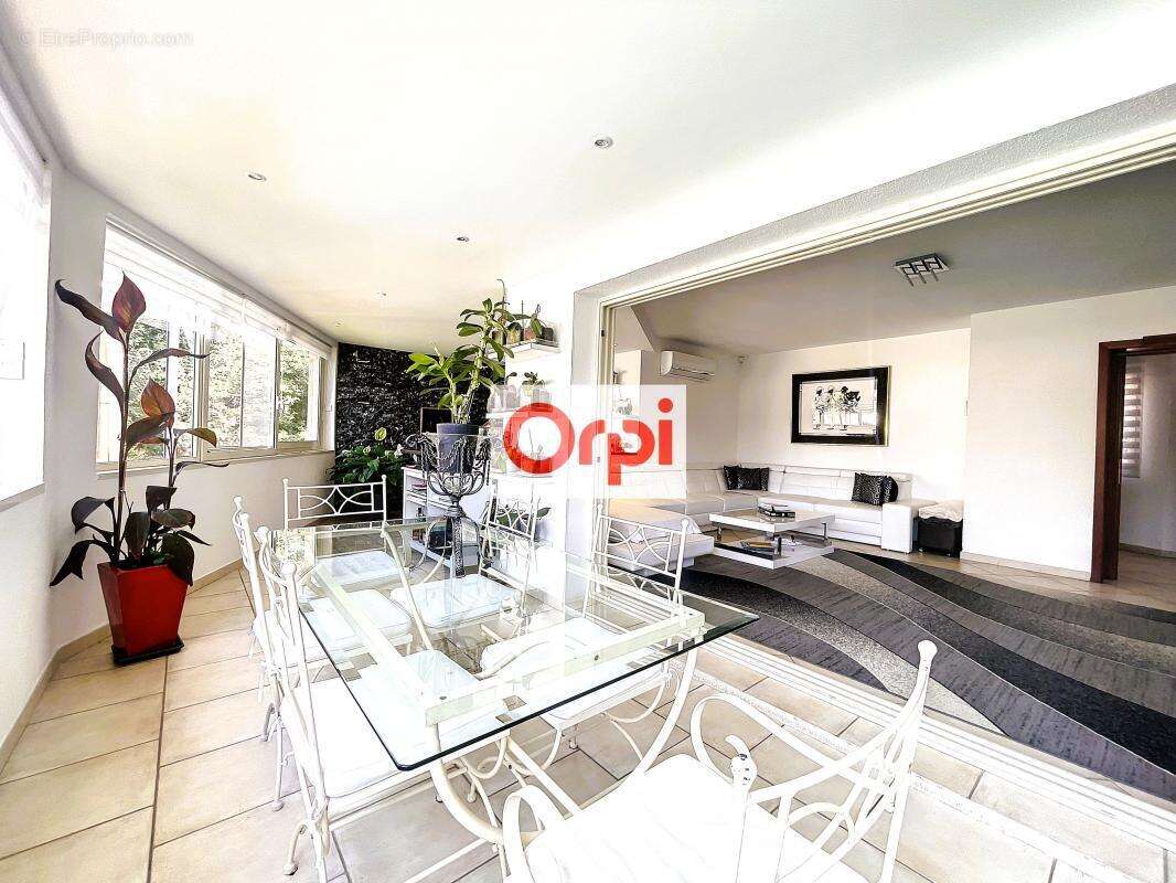 Maison à PORTO-VECCHIO