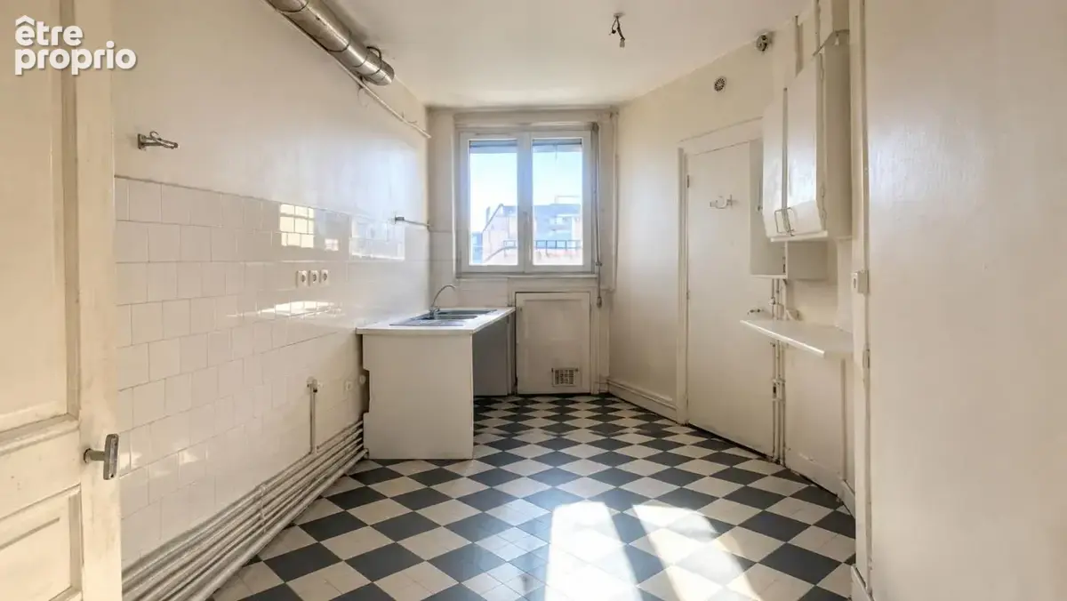 Appartement  4 pièce(s) 104.72 m2 735000 net vendeur honoraires d'agence 15000 - photo 5