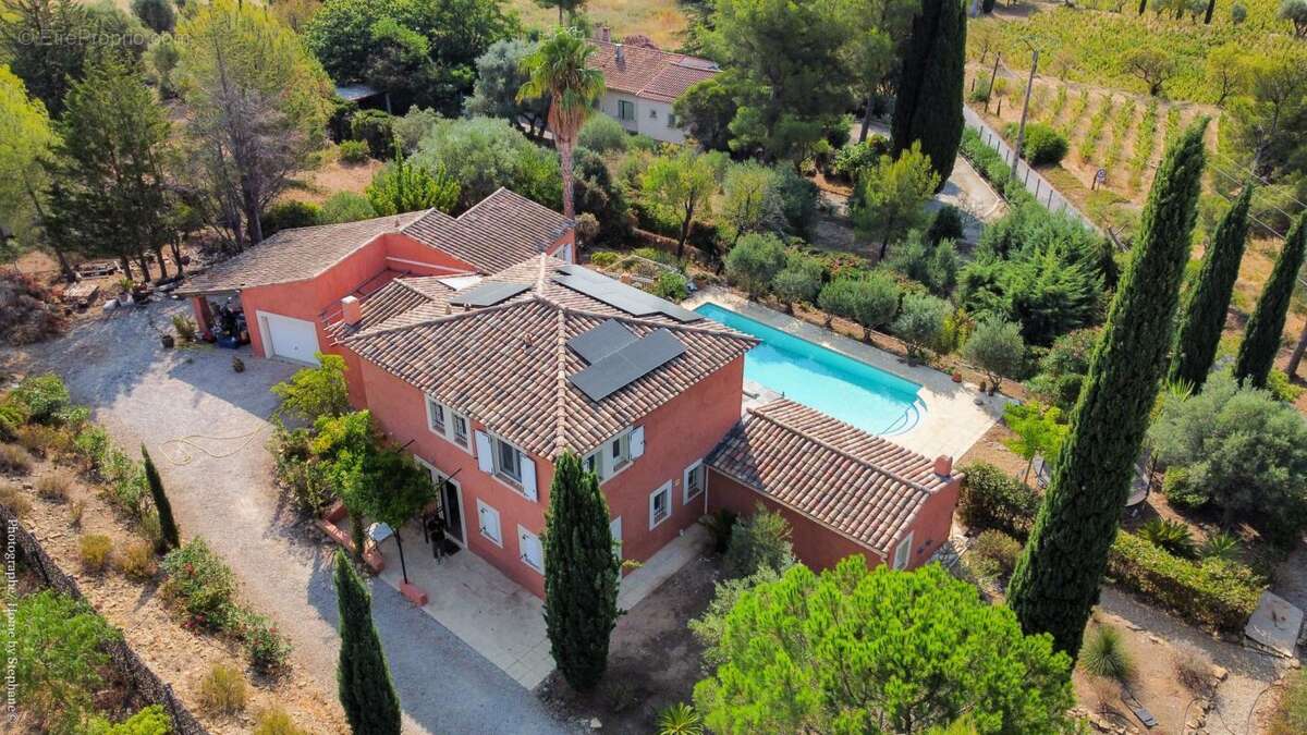Maison à LA CADIERE-D&#039;AZUR