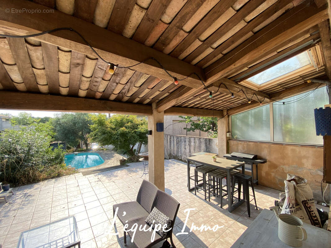 Maison de ville T4 avec piscine et jardin - photo 3