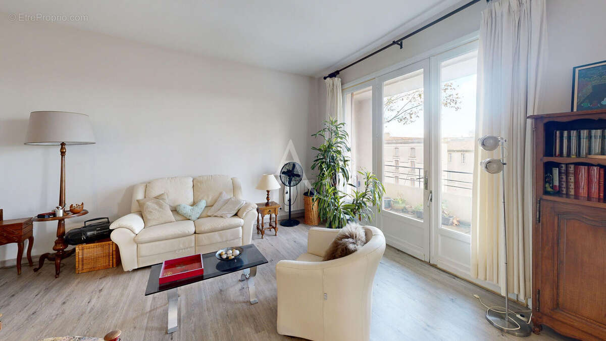 Appartement à CARCASSONNE