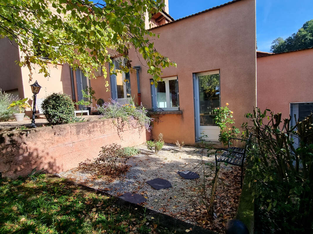 Maison à BELLEGARDE-EN-FOREZ
