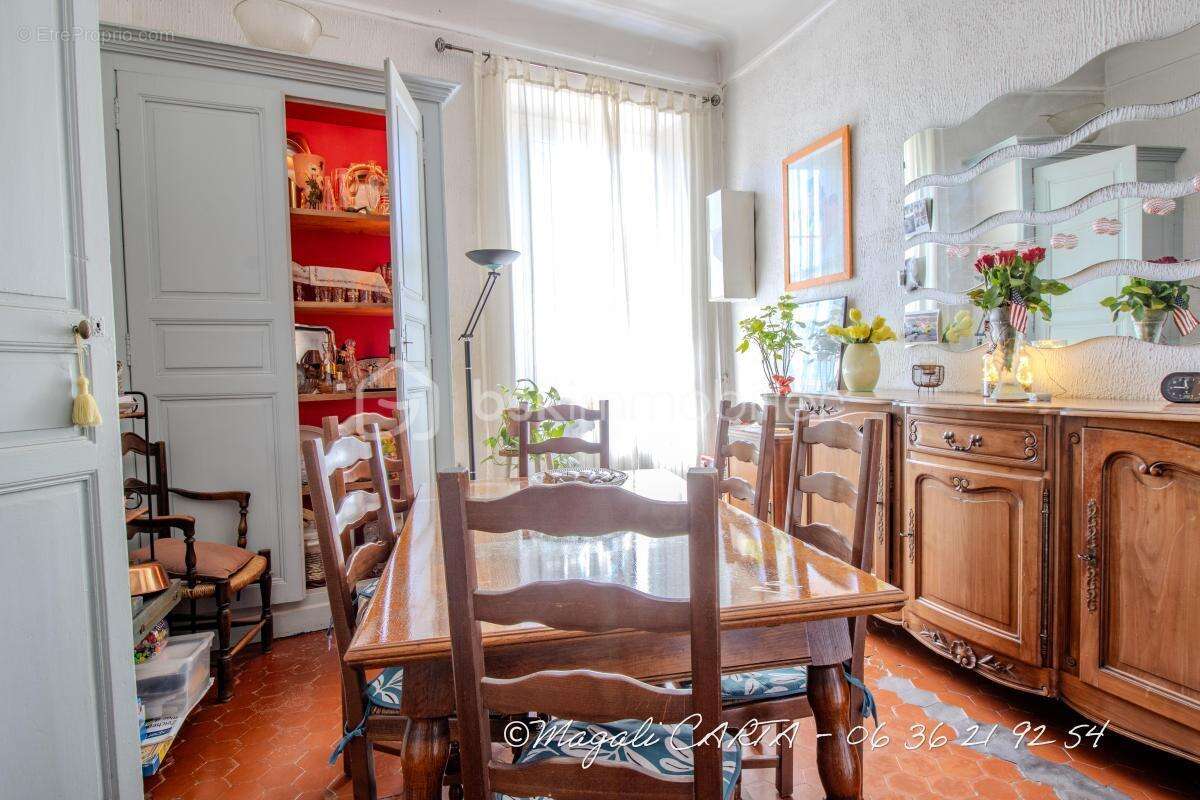 Maison Atypique avec garage et cours intérieure - photo 5
