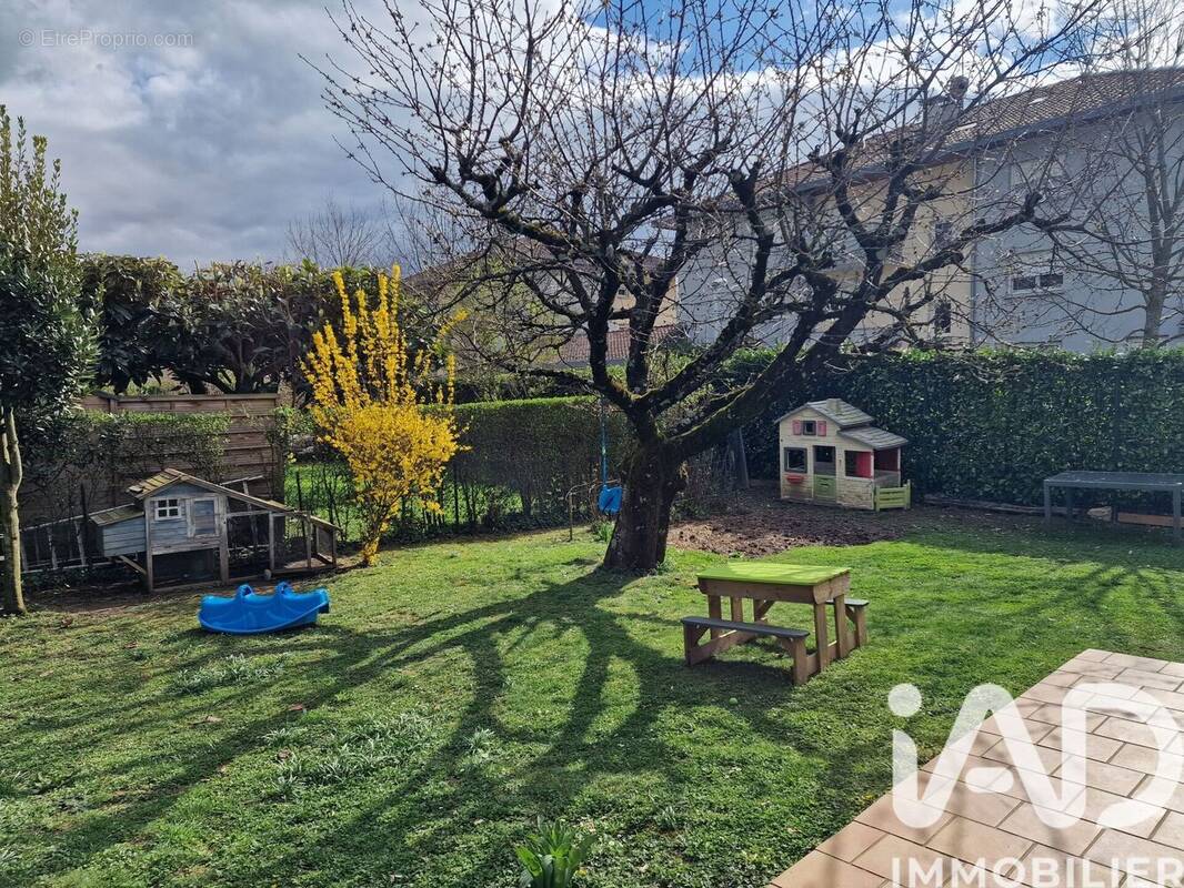 Photo 1 - Maison à EYBENS