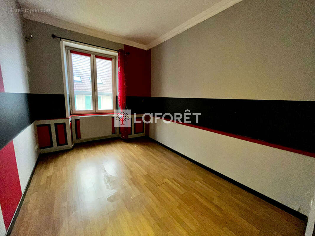 Appartement à HERICOURT