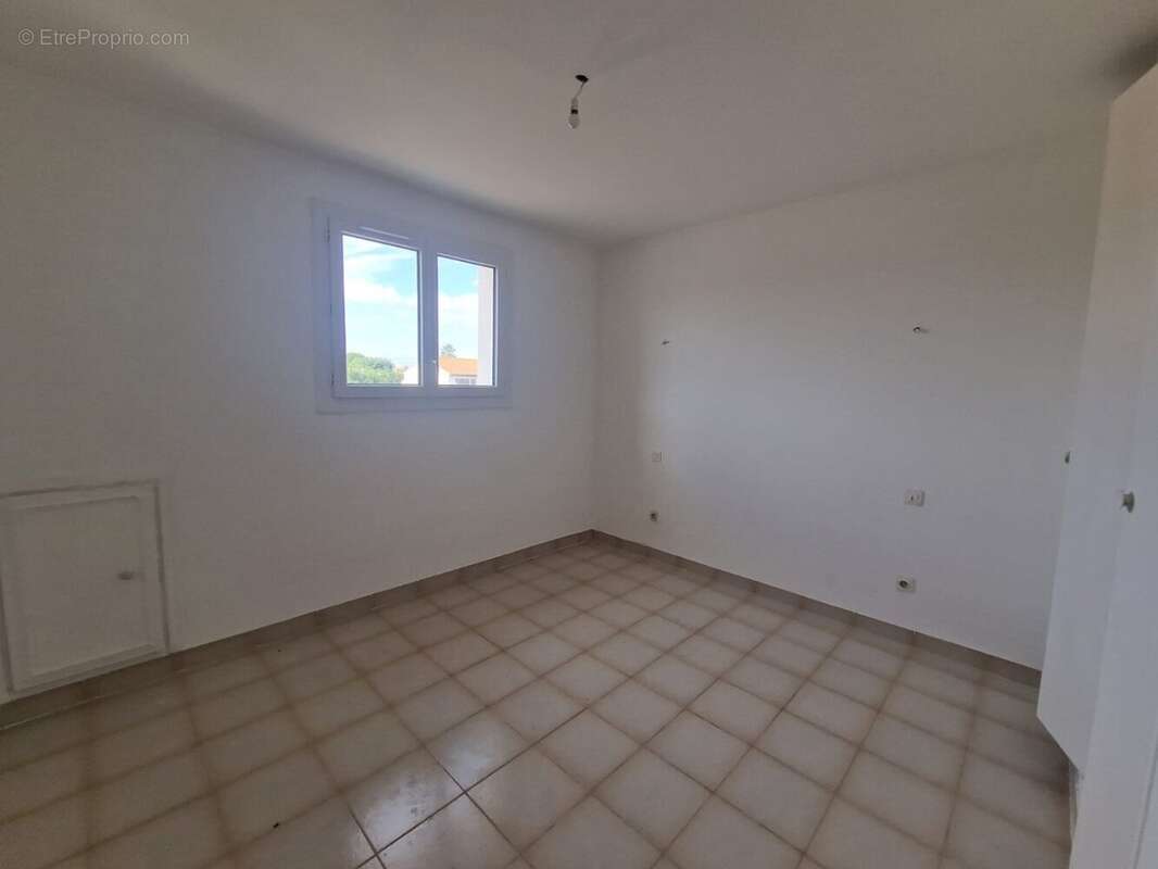 Maison à COLOMBIERS