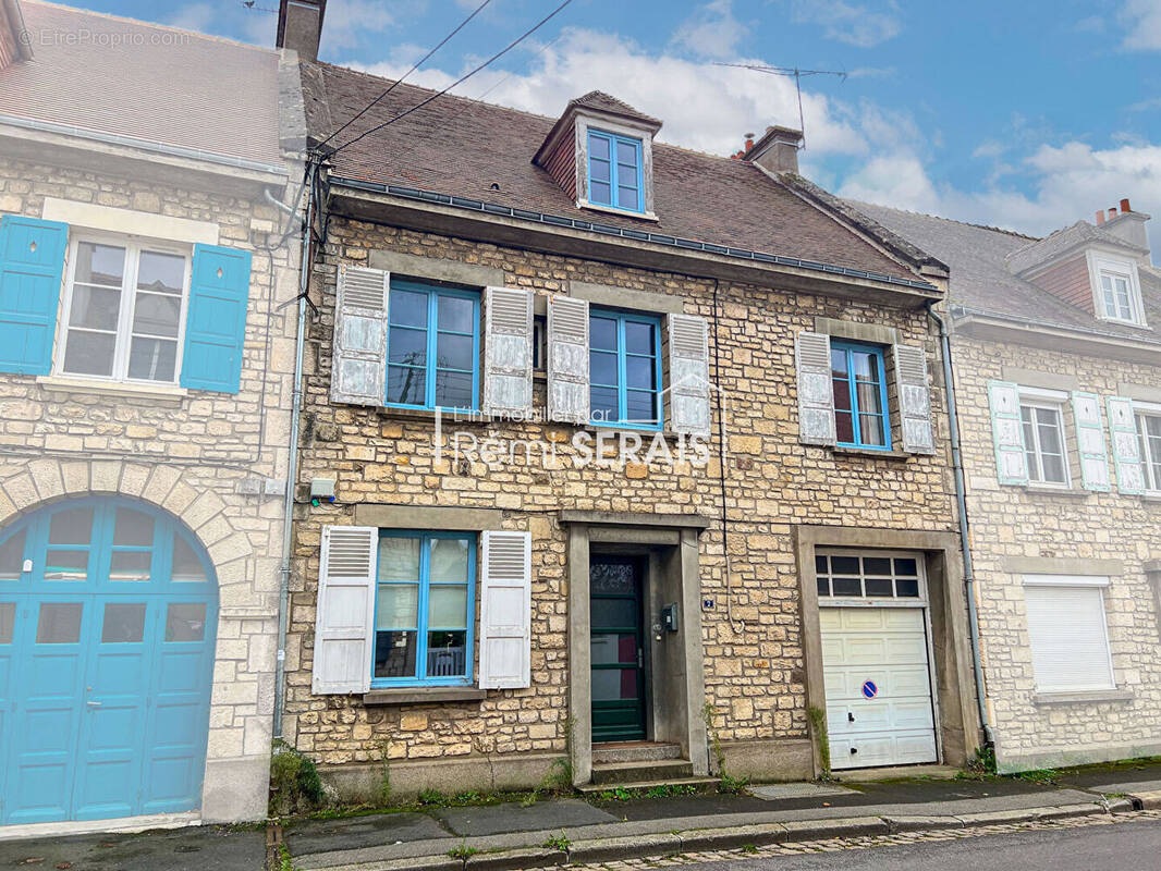 Maison à ECOUCHE