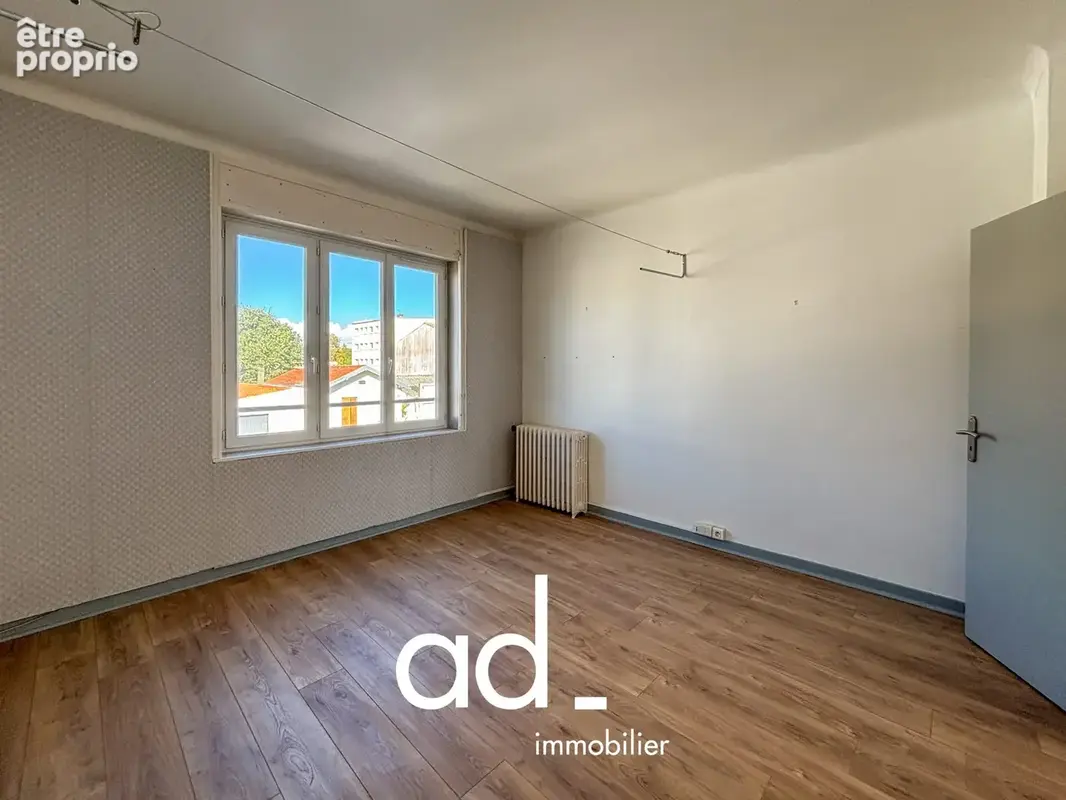 Appartement 4 pièces 82 m² à vendre à La Rochelle (17000) - photo 7