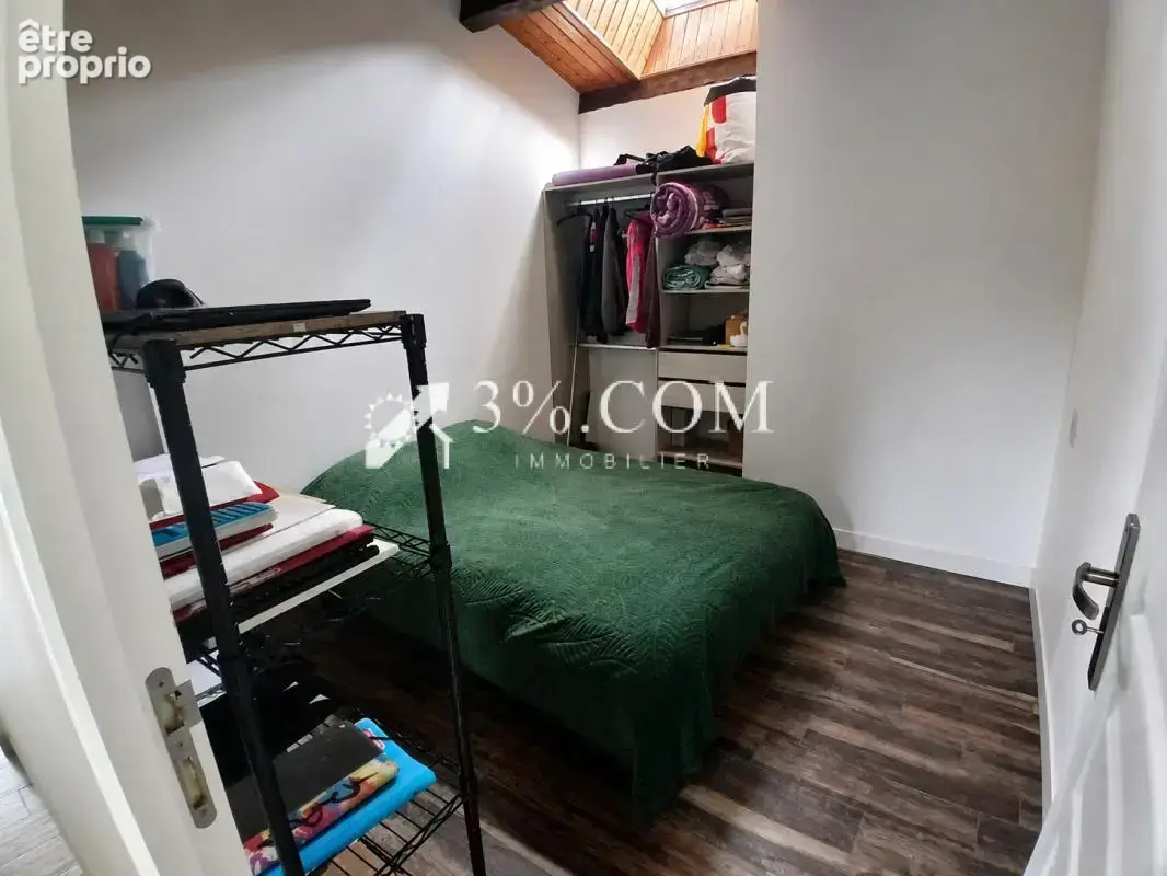 Maison de 130 m2 avec étang sur plus de 4 000 m2 de terrain - photo 6