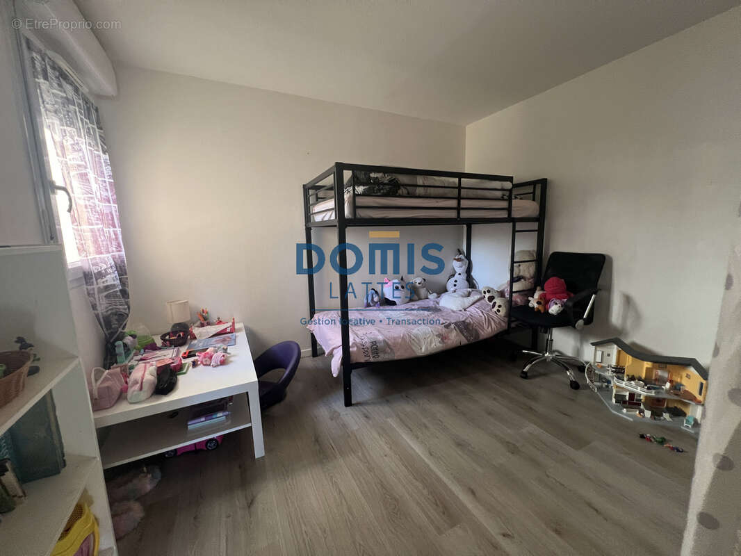Appartement à LATTES