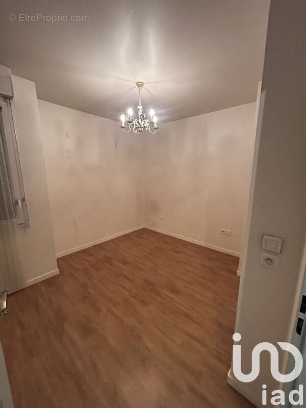 Photo 8 - Appartement à AUBERVILLIERS