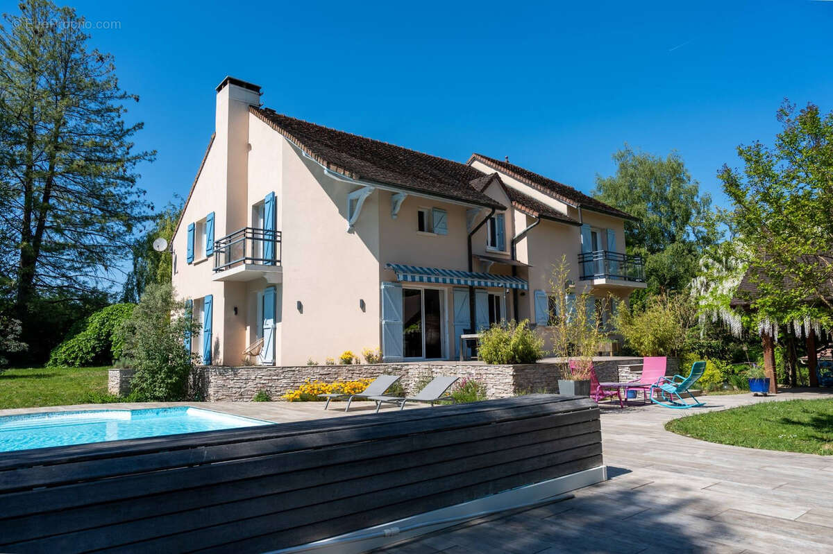 Maison à BLETTERANS