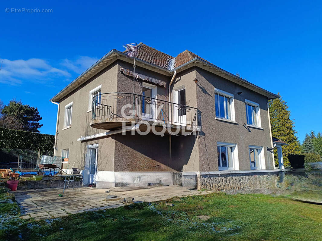 Maison à NOIRETABLE