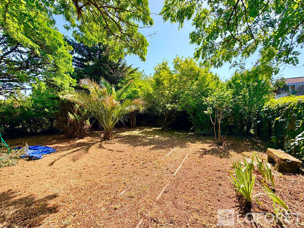 Maison en pierre izon -  160 m2 - 5 chambres - photo 16