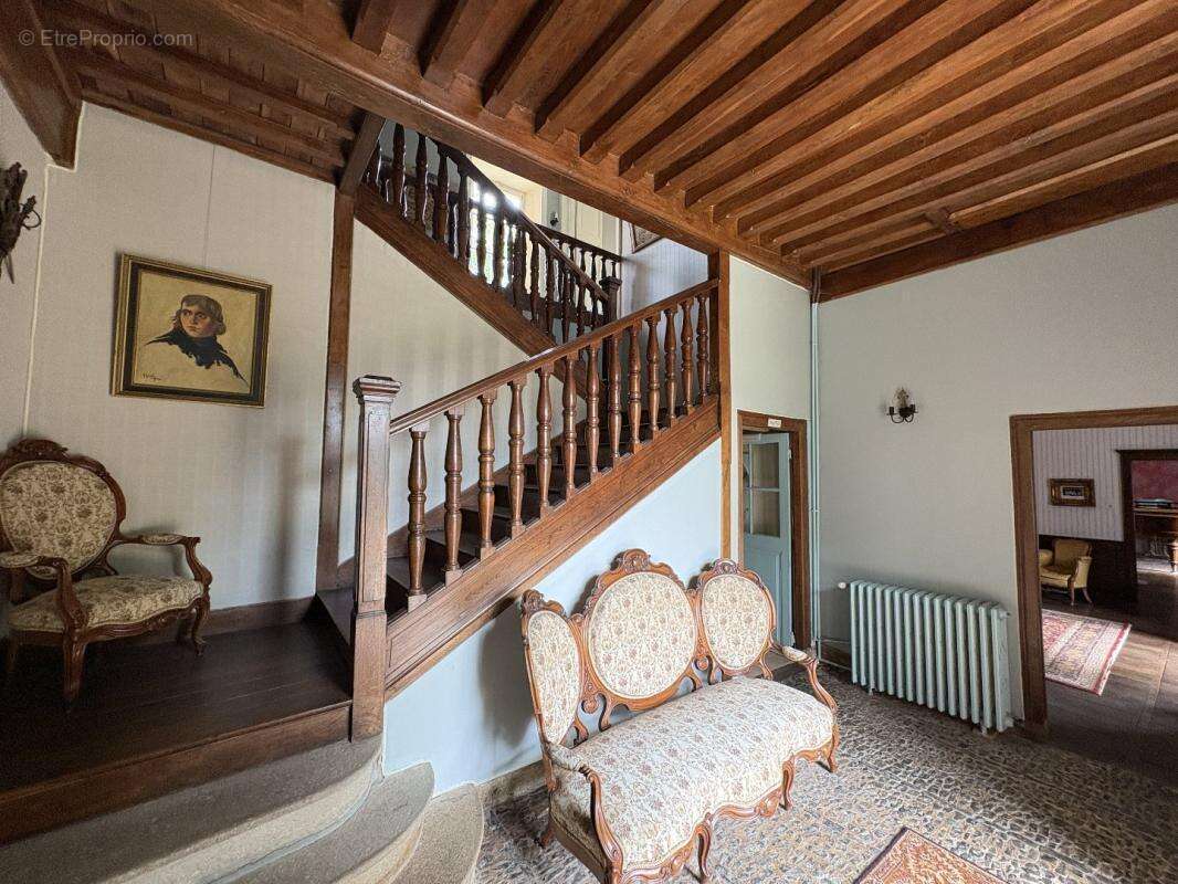 Maison à LAGRAULIERE