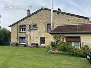 Maison à HEVILLIERS