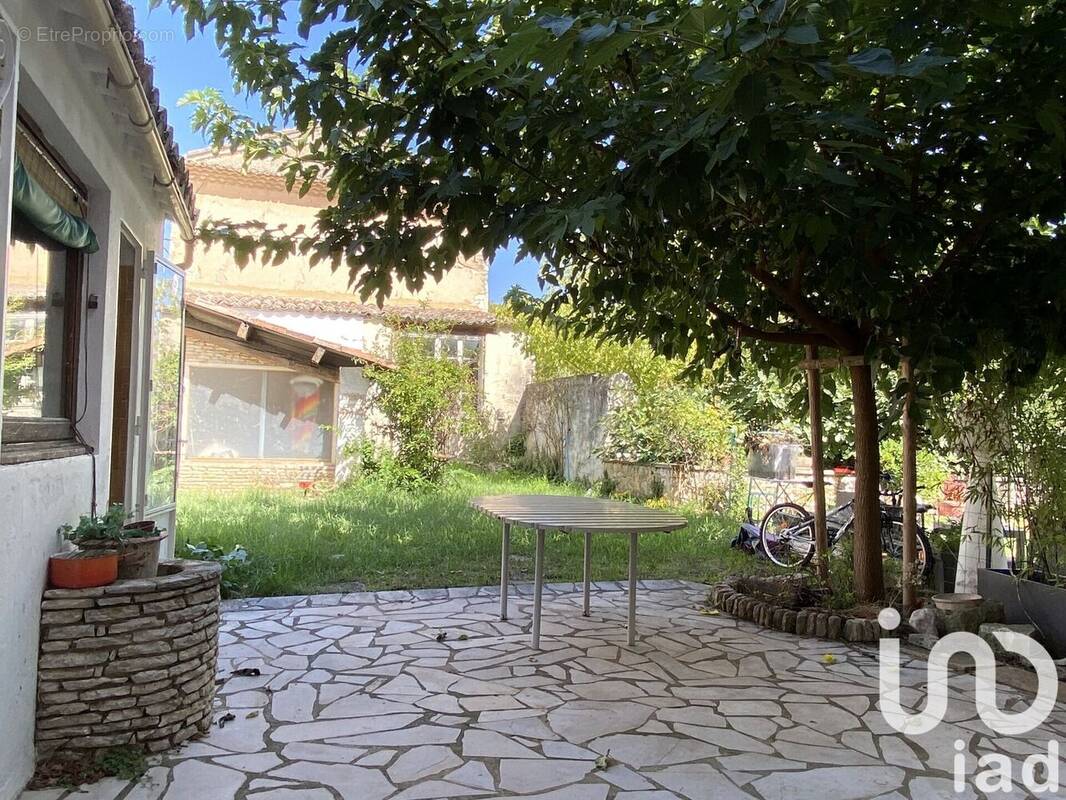 Photo 1 - Maison à PERNES-LES-FONTAINES