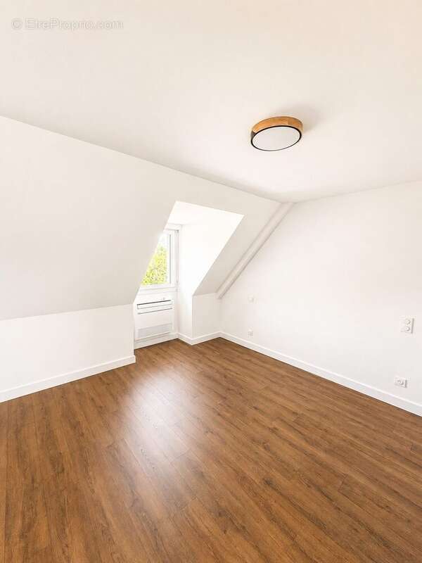 Maison 161 m² à Plescop  - photo 9