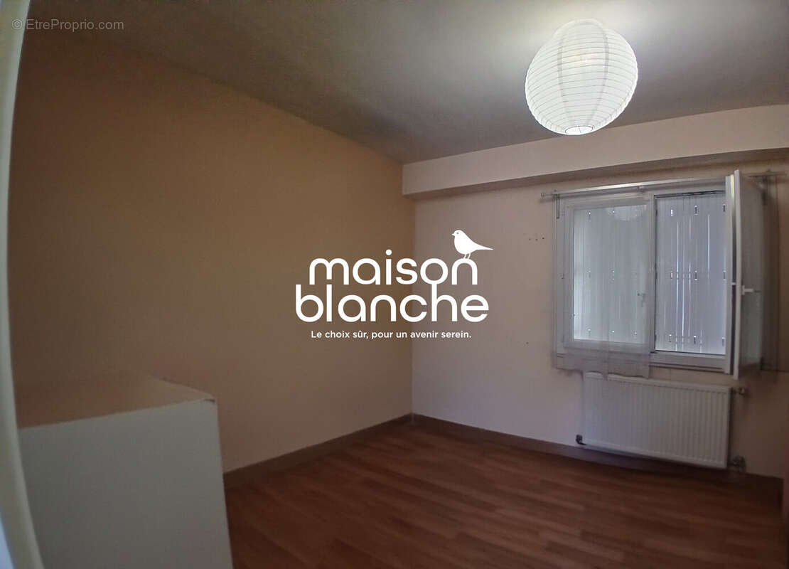 Maison à THENEZAY