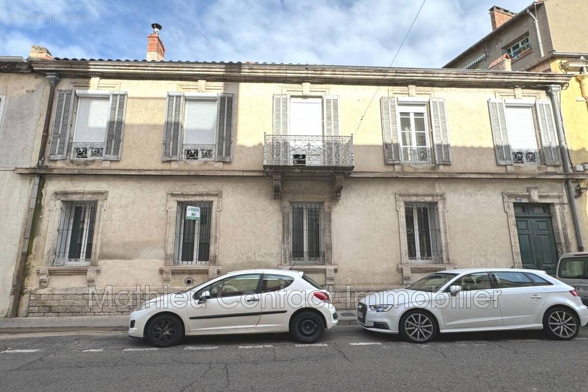 Appartement à NIMES