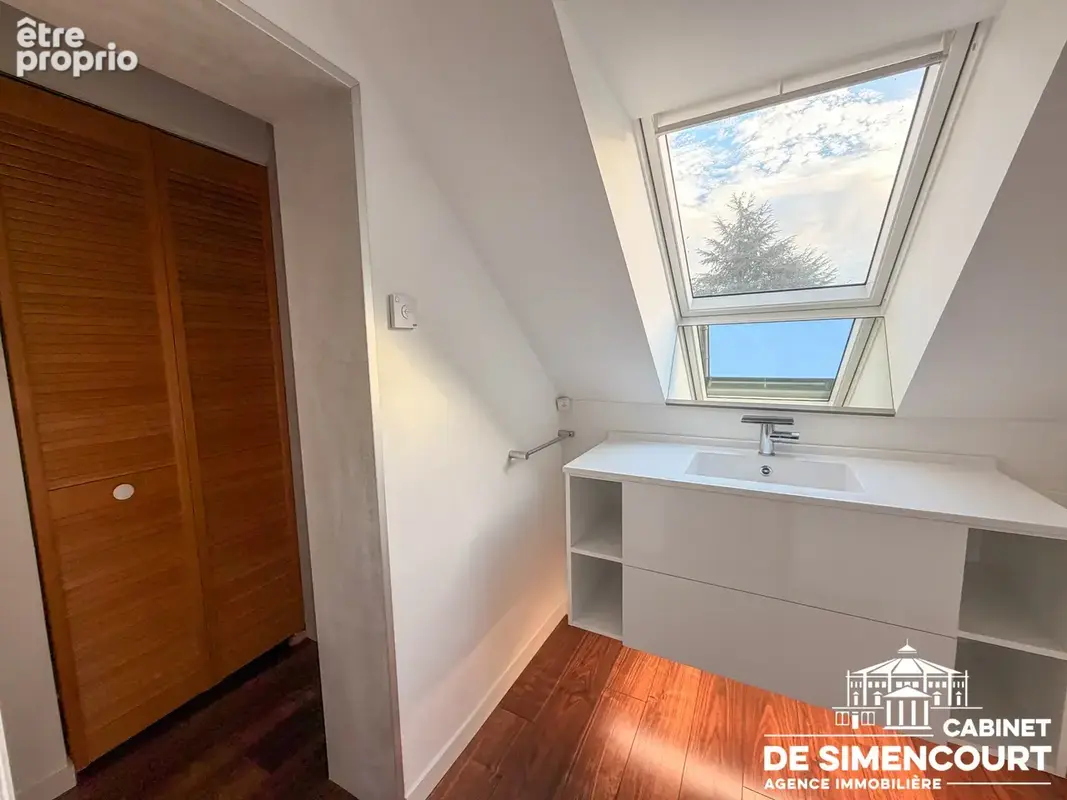 Maison de caractère rénovée -  5 chambres et jardin paysagé - photo 6