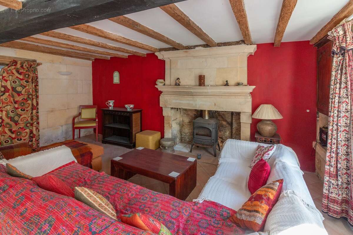 Maison à BOURG-CHARENTE