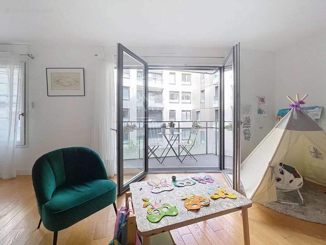 Appartement à PARIS-9E