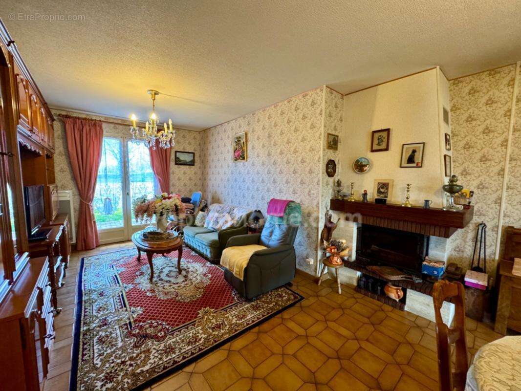 Maison familiale spacieuse de 169 m2 avec jardin - photo 2