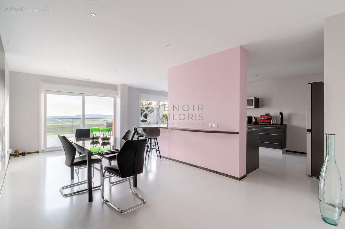 Maison à BAINVILLE-SUR-MADON