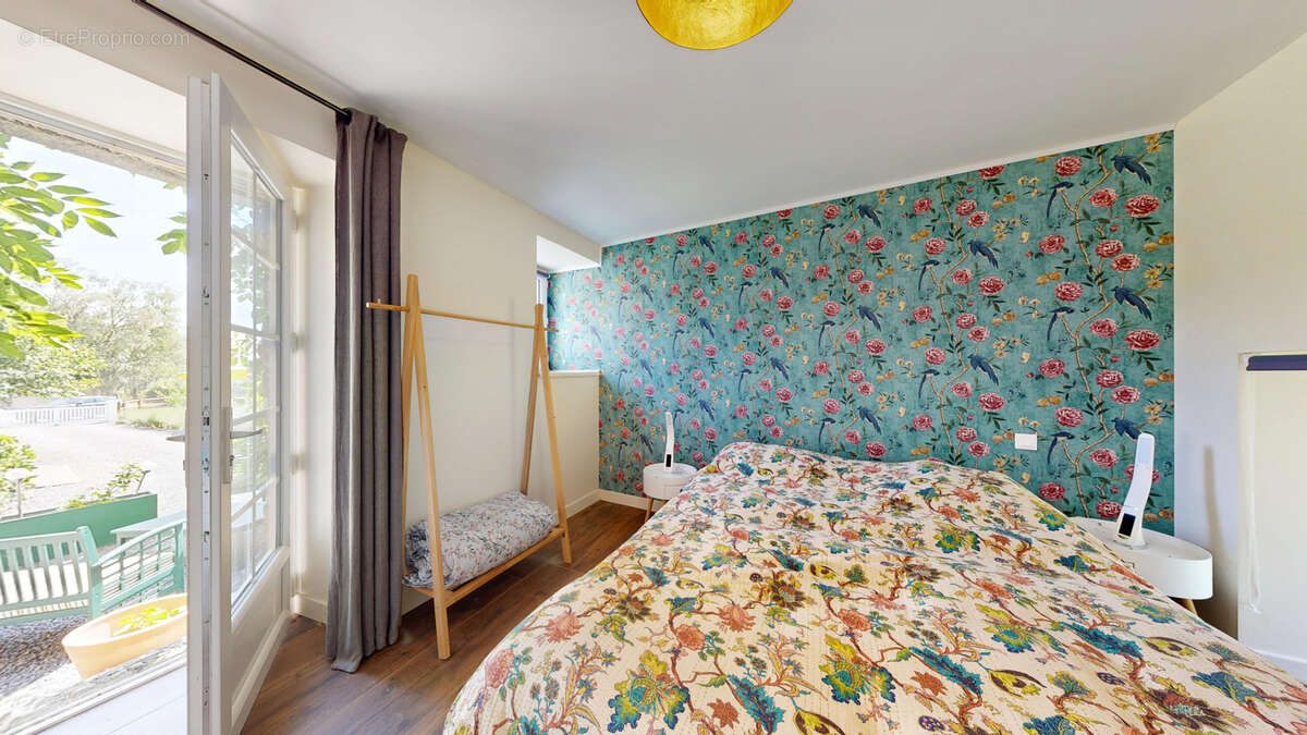 Propriété de caractère du XVIIIᵉ siècle avec maison et dépendances - photo 27